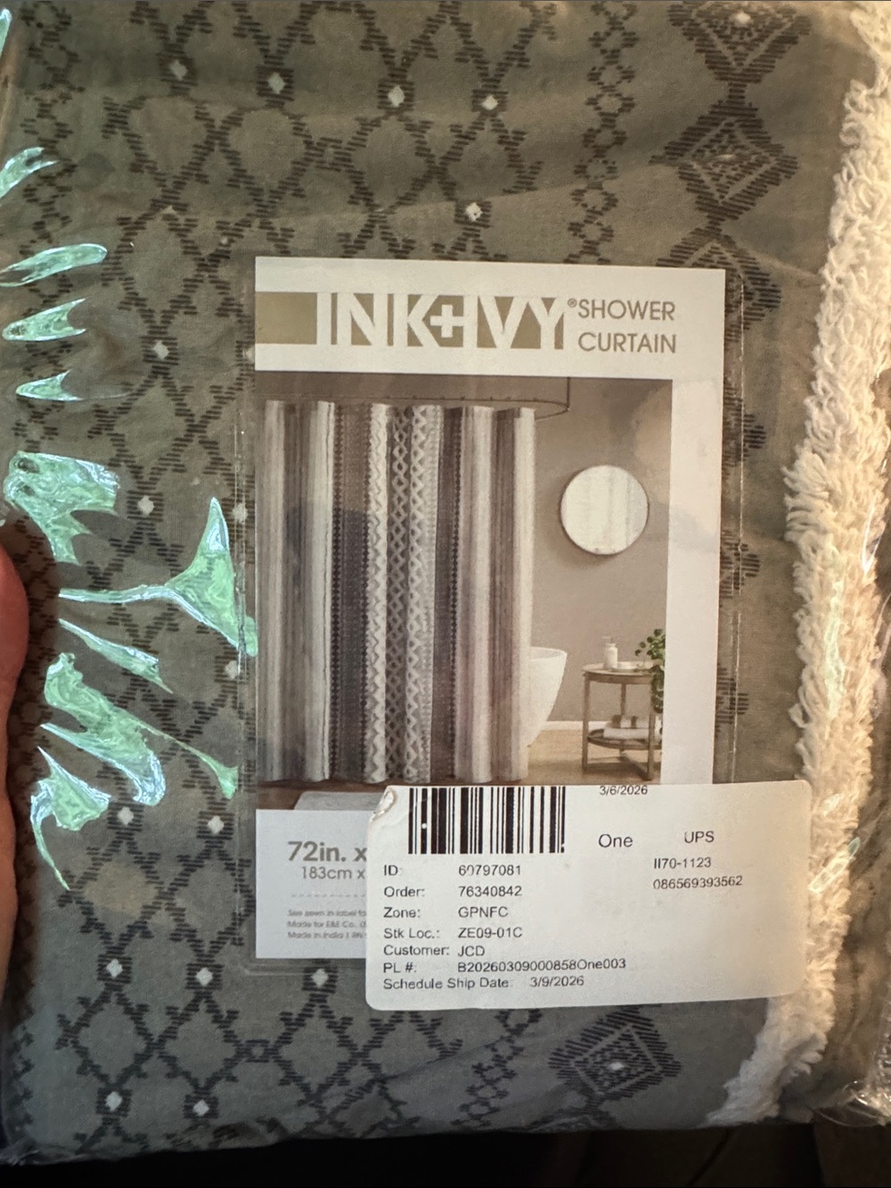 Ink & Ivy Imani shower curtain in gray - Picture 5 of 5